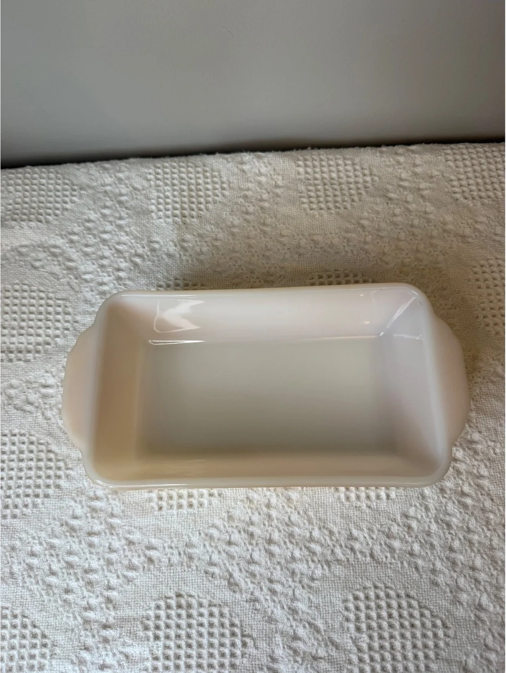 Fire King Peach Lustre 409 1 quart loaf pan/baking dish